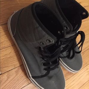 Vans high tops. Size 7.5 woman’s, 6 men’s. Grey